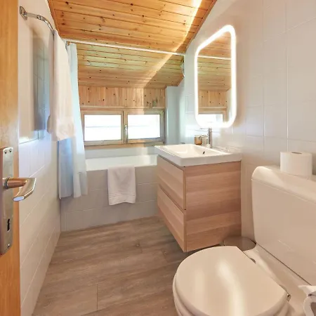 Le Hameau-7 By Interhome ليه كولون